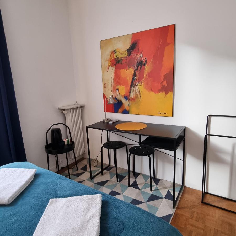 פריז Double Bed Room Homestay Shared Accommodation מראה חיצוני תמונה